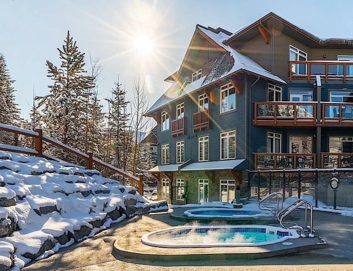 Luxurious & Spacious Mountain Retreat Canmore Extérieur photo